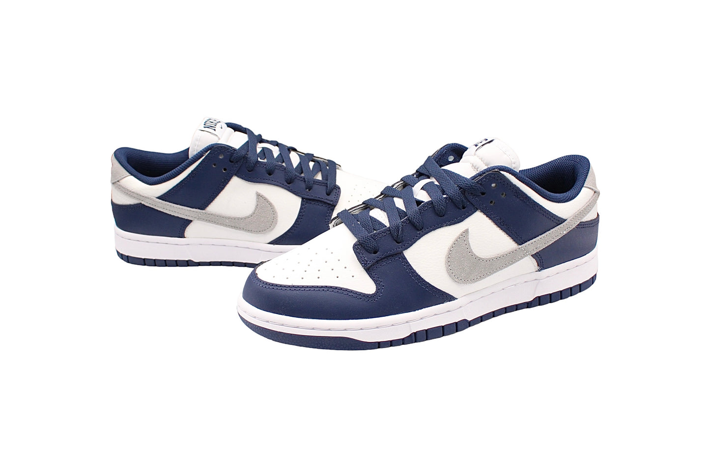 Nike Dunk Low ‘Midnight Navy’