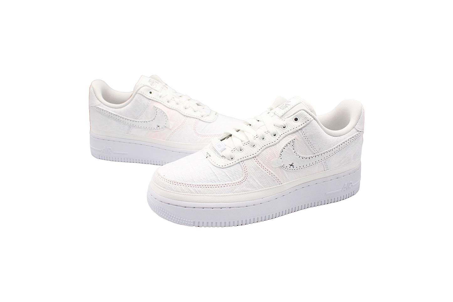 Nike Air Force 1 ‘Reveal Red Swoosh’ (W)