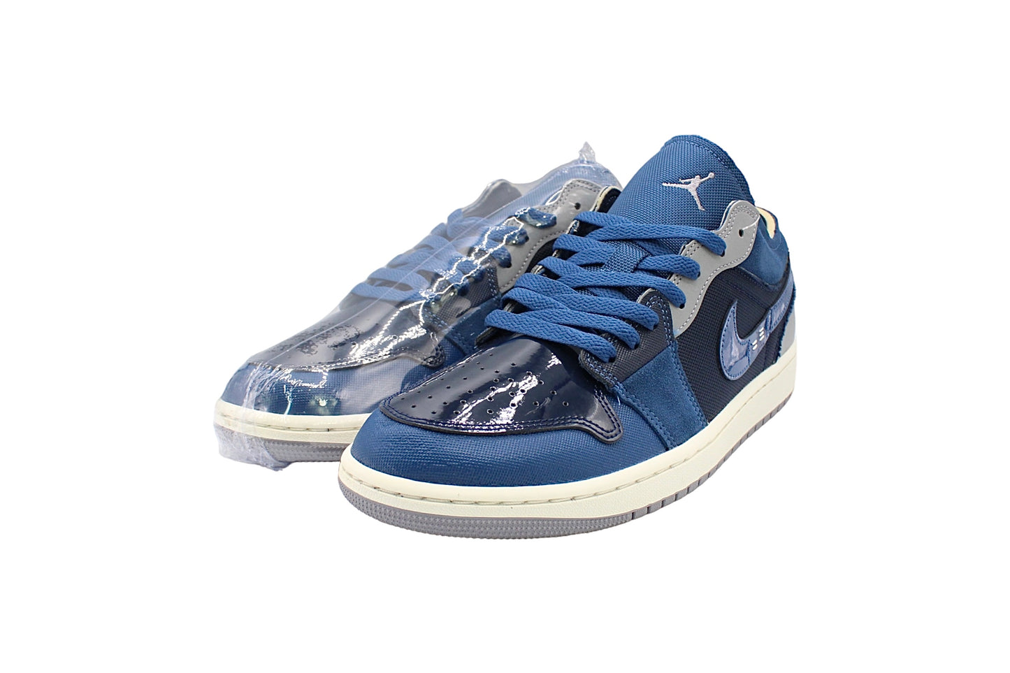 Jordan 1 Low SE ‘Craft Obsidean’