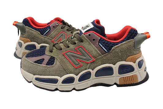 New Balance 574 YURT Salehe Bembury 'Team Forest Green' - 1NE.derby