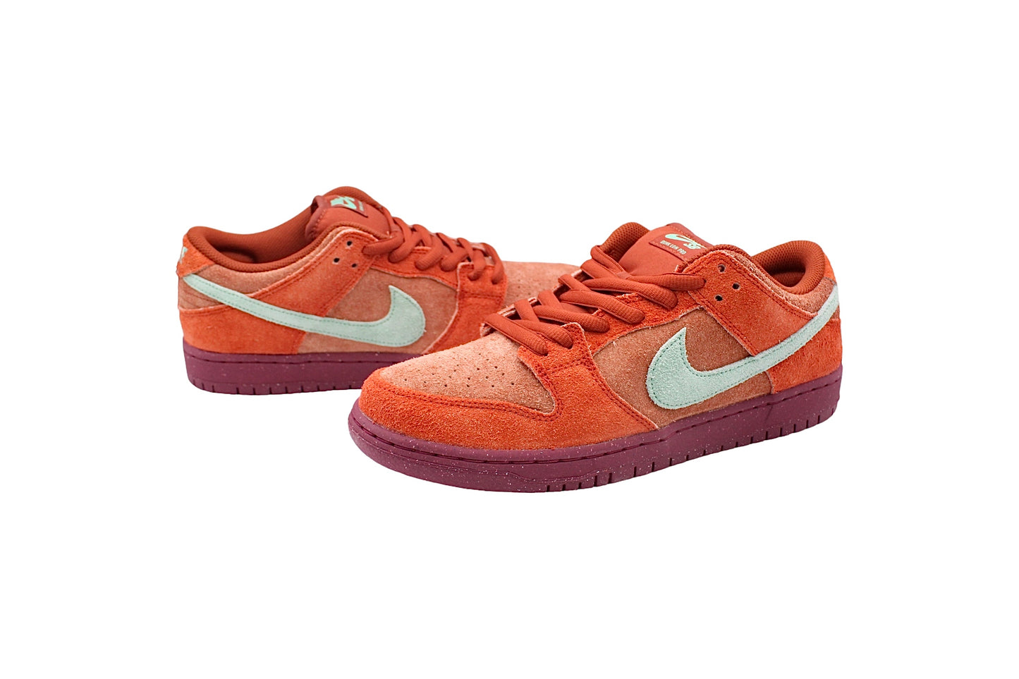 Nike SB Dunk Low Pro ‘Mystic Red Rosewood’