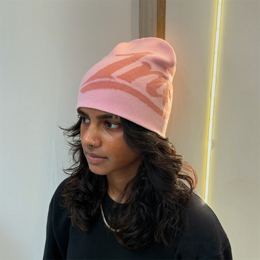 1NE Script Beanie Hat / Pink